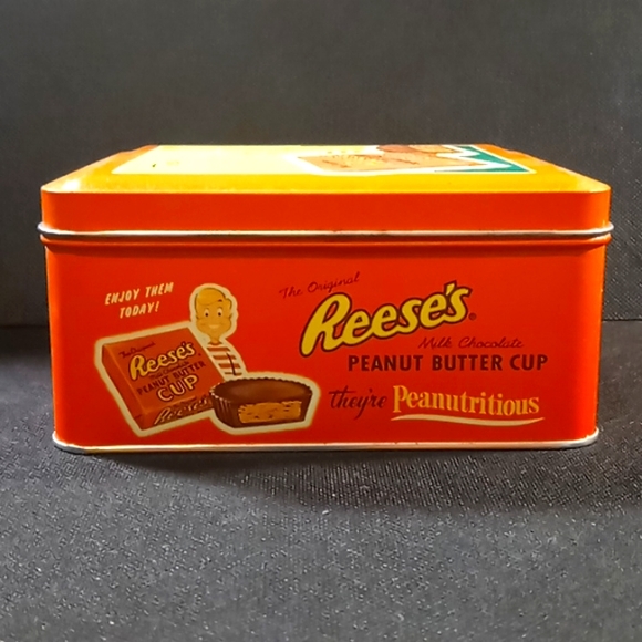 Vintage 1997 Hershey's Millennium Series Canister #3 "Peanutricious Tin" - Picture 7 of 11